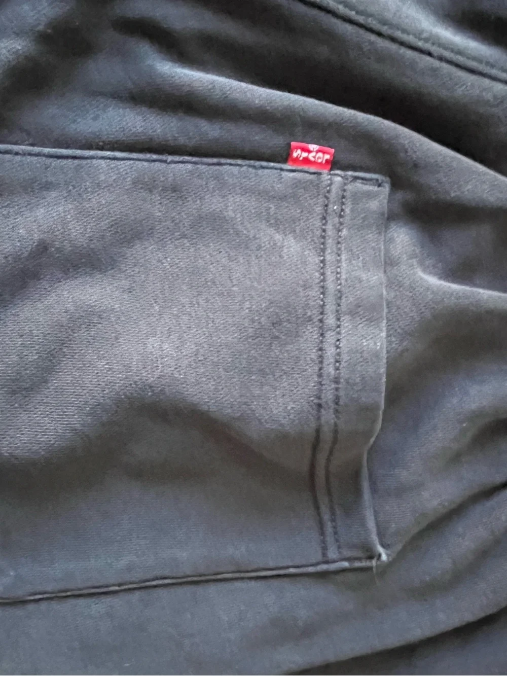 Levi's Men’s Black Jogger Sweatpants with Logo